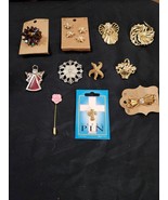 Lot of 14 Unique Brooches Pins:  Bows, Cross, Flowers, Angel&#39;s, Basket - €21,86 EUR