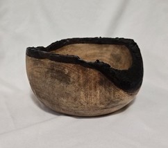 Wood Bowl 7&quot; DANNY SEO Natural Rough Edge Bark Trim Handcarved  Signed - $39.59