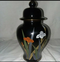 Vintage Black Otagiri Ginger Jar with Lid Foral and Foliage Asian Made In Japan - $18.29
