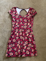 Charlotte Russe Colorful Floral Keyhole Sun Dress Boho Hippie Flowy Size M - £14.93 GBP