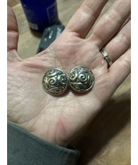 VTG MODERNIST BIG SILVER SWIRL SPIRAL ROUND STUD EARRINGS CLIP-ON SIGNED... - €12,18 EUR