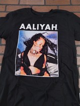 Aaliyah - 2020 Augen Geschlossen T-Shirt ~ Lizenziert / Nie Getragen ~ M - £14.86 GBP