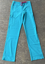 Med Couture Energy 1 Cargo Pocket Pant for Women 8719T Teal XS - £15.56 GBP
