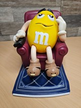 M&amp;M&#39;s &quot;La-Z-Boy&quot; Yellow Reclining In Chair with TV Remote Candy Dispenser - £10.09 GBP