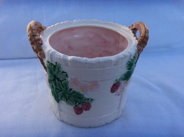 1986 The Haidon Group - Basket Weave Strawberry 5&quot; Canister No Lid - £7.72 GBP