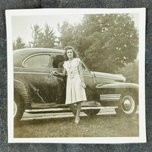 1940s Photo Of A Young Woman Standing Next To A 1942 Pontiac Streamliner... - $7.87