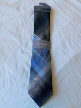Van Heusen Men&#39;s Tie Black Squares W Paisley Designs Extra Long 63 Inch ... - $28.05