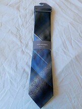 Van Heusen Men&#39;s Tie Black Squares W Paisley Designs Extra Long 63 Inch ... - £20.30 GBP