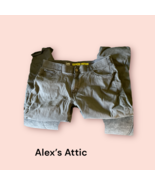 Lee extreme motion Pants size 38 x 29 pre-owned - $40.44 CAD