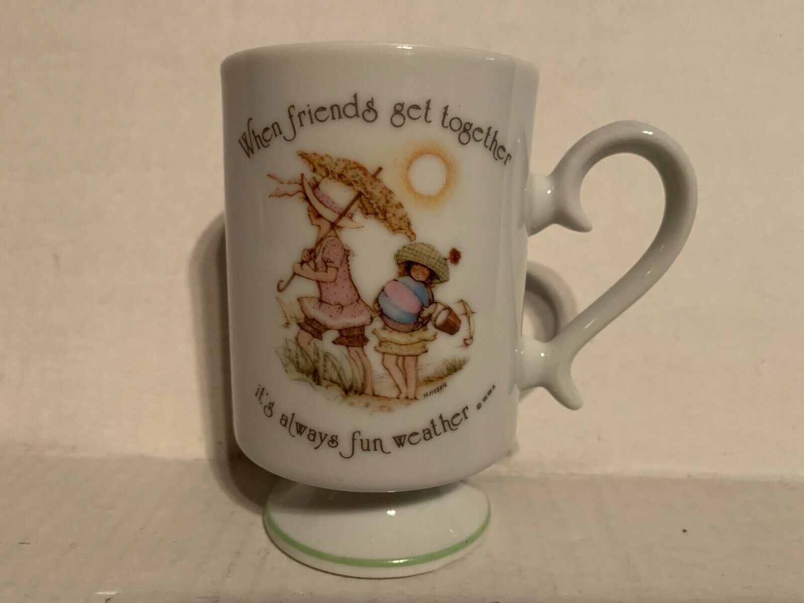 Vintage 1975 Holly Hobbie "When Friends Get Together...." Pedestal Porcelain Mug - $4.99
