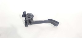 Accelerator Gas Throttle Pedal OEM 2013 Ford Transit Connect - $12.91