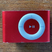 IPod Shuffle Red Model A1204 NO 2125 Powers On Plays Music w/ dock - £27.45 GBP
