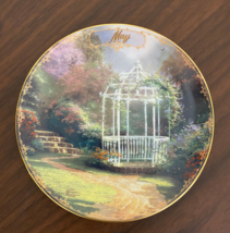 Thomas Kinkade&#39;s Simpler Times Decorative Plate May Lilac Gazebo - £8.53 GBP