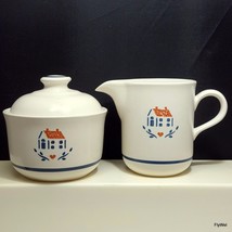 Market Square House Creamer and Covered Sugar Bowl Cream Stoneware w Blue Red - £21.96 GBP