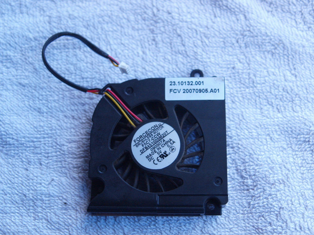 Fujitsi Siemens Amilo Li M1718 Fan Ventilator F5C7-CCW 23.10132.001 - $3.95