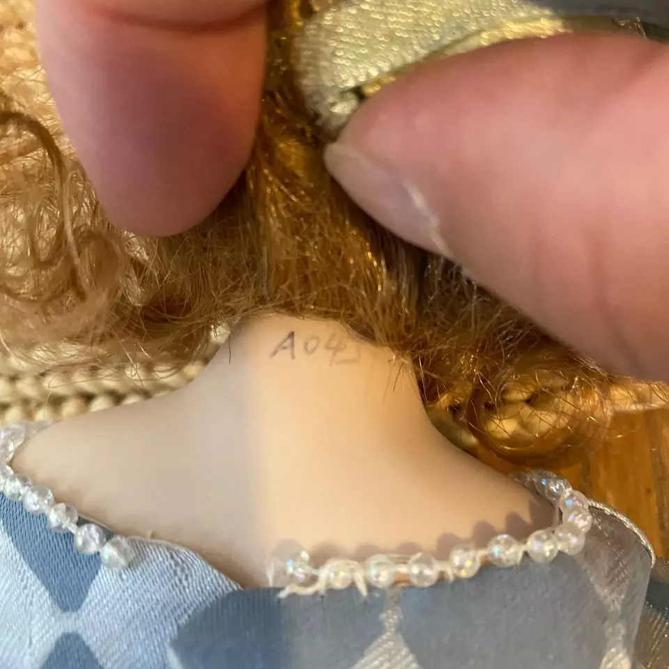 Full-size item image