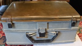 Vintage Plano over and under fish tackle box plus over 45 lures and plus... - $129.00
