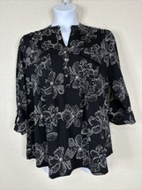 NWT Cocomo Womens Plus Size 1X Blk/Wht Floral Pocket V-neck Blouse 3/4 Sleeve - £22.75 GBP