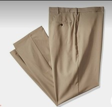 Haggar Men&#39;s Classic Flat Front Beige Khaki Chino Pants Size 40x30 New With Tags - £25.05 GBP
