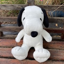 Kohls Cares Snoopy Dog 12&quot; White Plush Peanuts Gang Stuffed Animal Toy - £8.55 GBP