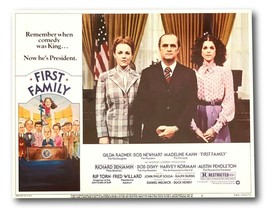 &quot; First Family &quot; Original 11x14 Authentic Lobby Card 1980 Poster Newhart Kahn - £27.23 GBP