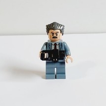 Lego J. JONAH JAMESON Minifigure sh054 Spider-Man Set 76005 - £25.53 GBP