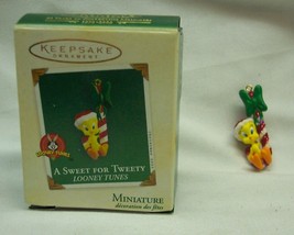 Hallmark Keepsake Wb Looney Tunes Tweety Bird Miniature Christmas Tree Ornament - £11.84 GBP