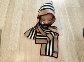 Burberry London Scarf 90% merino wool 10% cashmere 120” x 8” - £180.92 GBP