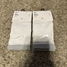 2X Nike Spark dri fit crew running socks, men&#39;s 6-7.5 Women’s 7.5 -9 White - $22.99