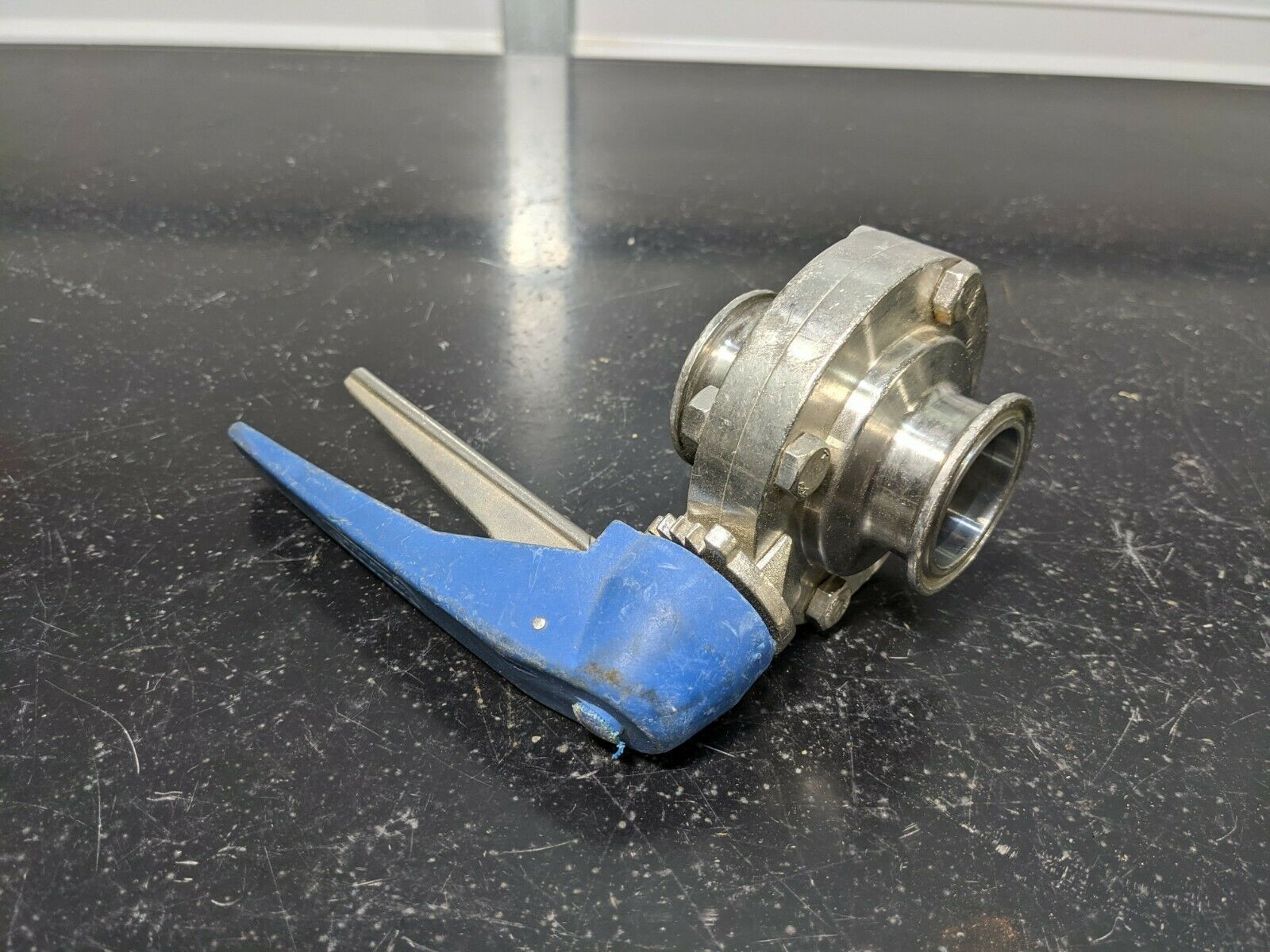 Candigra 1-1/2&quot; Stainless Steel Sanitary Flange Butterfly Valve - $58.50