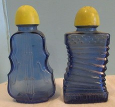 Vintage BLUE GLASS YELLOW CAPS MUSICAL      Salt &amp; Pepper Shaker Set~ - £11.65 GBP