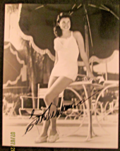 ESTHER WILLIAMS : ACTRESS (ORIGINAL AUTOGRAPH PHOTO) CLASSIC - $296.99