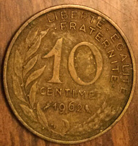 1962 France 10 Centimes Coin République Française - £1.31 GBP