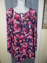 Jennifer Lopez Pink Floral Print Lined Blouse W/Gold Buckle Size 1X NWOT - £16.33 GBP