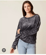 We The Free People Crushed Velvet Sweatshirt Dark Grey M - $428.54 MXN
