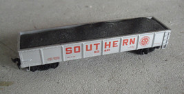 Vintage HO Scale Bachmann Southern Gondola with Load 1246 - $15.84