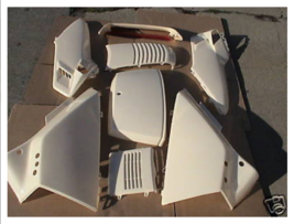 HONDA HELIX CN250 FUSION CN 250 SCOOTER WHITE PANELS SET WITH SPOILER - $339.10 CAD