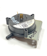 York Furnace Air Pressure Switch 106680 9371VO-HS-0068 -0.50 PF used #O157 - $295.80 MXN