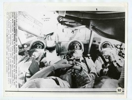 1967 Apollo I Crew Fatal Craft Fire Press Photos Chaffee White II Grissom  - $87.12