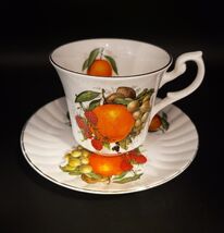 VTG Newhall England Fine Bone China Fruits Pattern Teacup and Saucer Set - $12.82