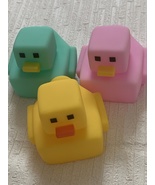Square Chick Bath Toy japan qute  - $546.23 MXN