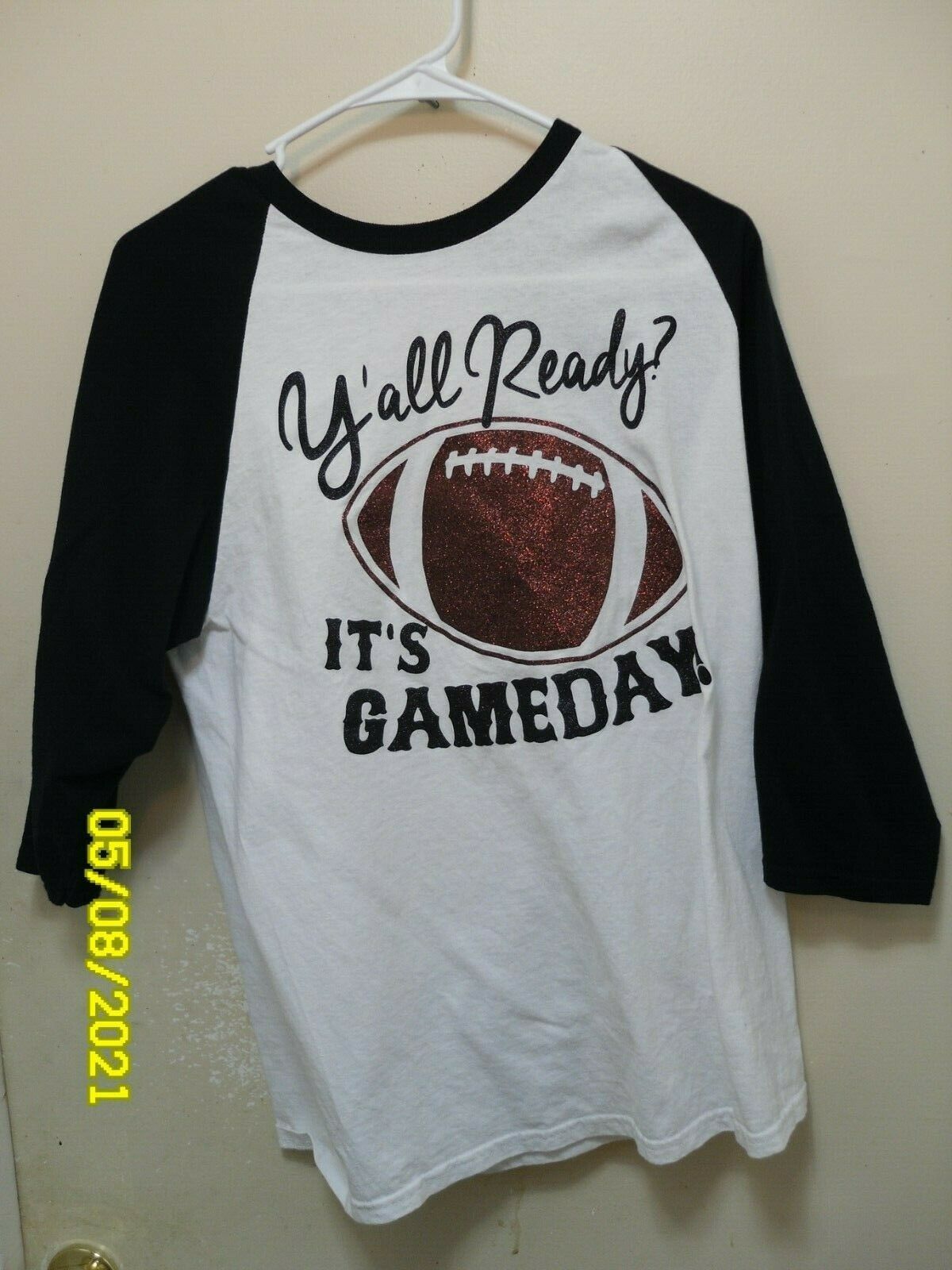 Mens T-Shirt Yáll Ready? It&#39;s Game Day Football Theme Glitter On Footbal... - $6.14