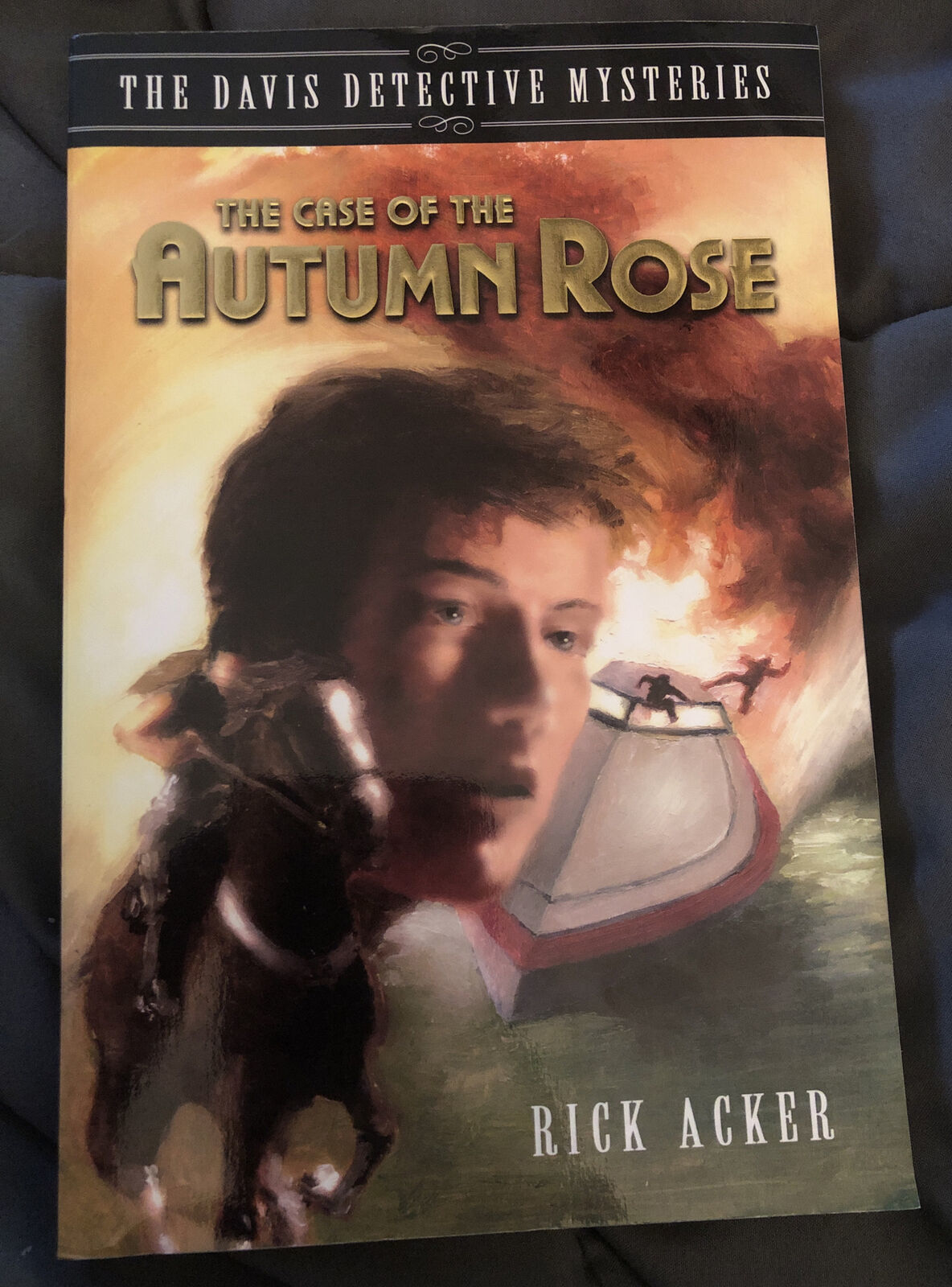 The Case of the Autumn Rose The Davis Detective Mysteries, Book 1 by Ric... - $6.43