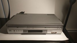 Sony SLV-D300P DVD/VHS Combo Player Video Cassette Recorder - Parts or Repair - £19.30 GBP