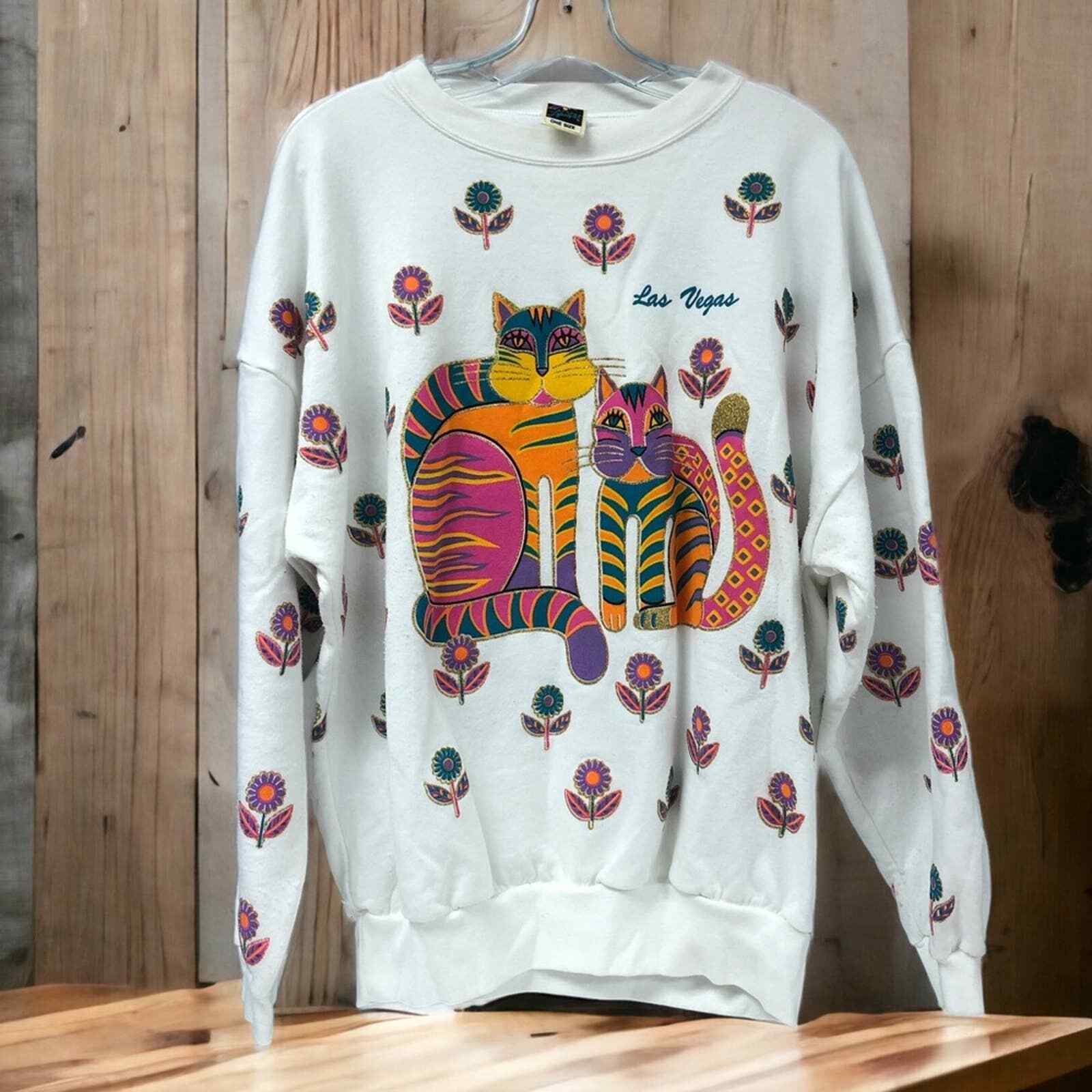 Vintage Art Paint all over cats and daisies gold colorful women’s sweats... - $63.95
