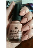 Don&#39;t Make Me Blush Nail Polish Lacquer by China Glaze, 3 pieces Bundle - $189.35 MXN
