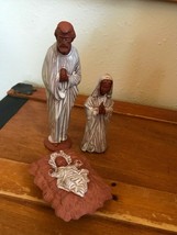Estate Very Nice Red Clay w White Glaze Praying Mary &amp; Joseph w Baby Jesus in  - £22.90 GBP