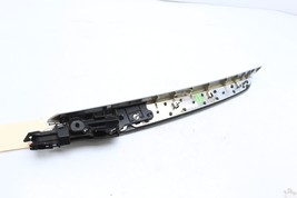 07-13 BMW X5 FRONT RIGHT PASSENGER SIDE DOOR HANDLE TRIM PANEL Q2817 image 8