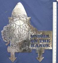 NEW 18" x 15" GARDEN GNOME HEAVY DUTY STEEL GROUND STAKE SIGN FOR OUTDOOR DECOR