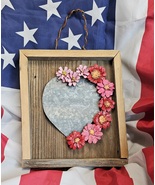 BARNWOOD FOREVER FLOWER HEART WALL HANGING - $656.98 MXN
